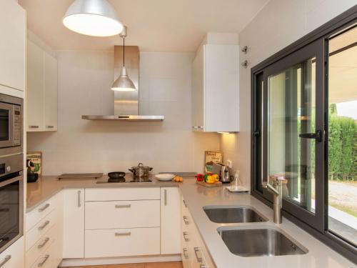Holiday Home Emp�rion