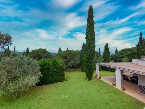 Holiday Home Emp�rion