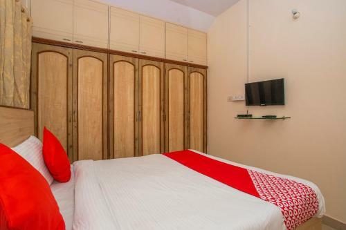 Apartamentos Oyo 24118 Slv Enterprises