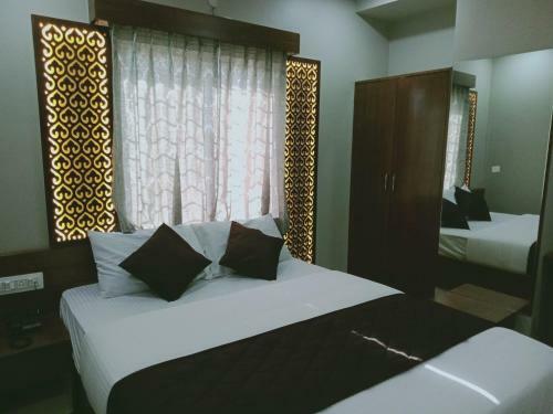 Hotel Olivia Inn And Suites