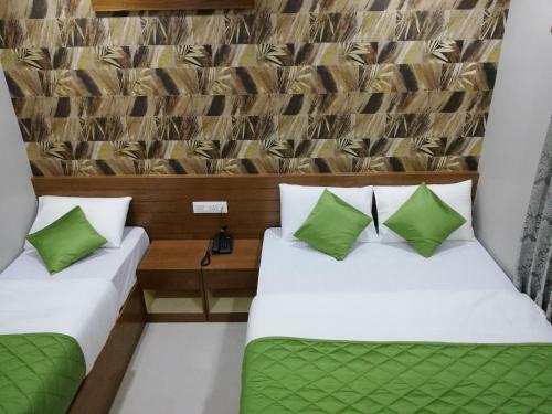 Hotel Olivia Inn And Suites