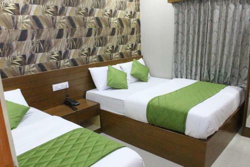 Hotel Olivia Inn And Suites