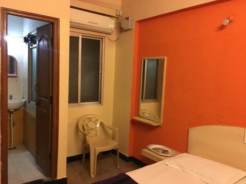 Sri Vijaya Palace Lodging