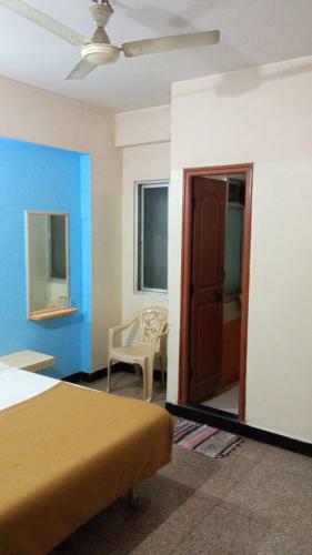 Sri Vijaya Palace Lodging