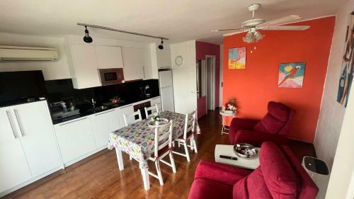 Apartamento Avinguda De Girona Ferienwohnung