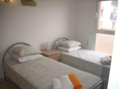 Beachfront Apartment With Sea View - Voromar