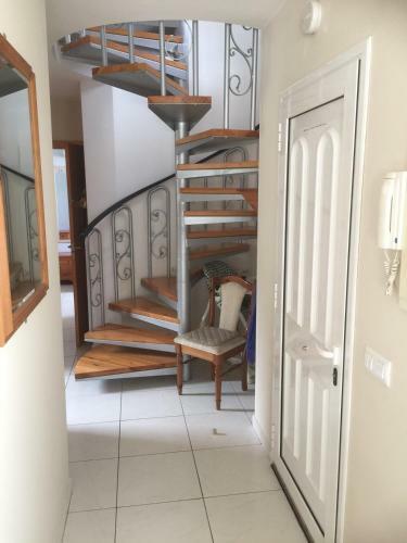 Beautiful Hillside Property - Villa Muntanya