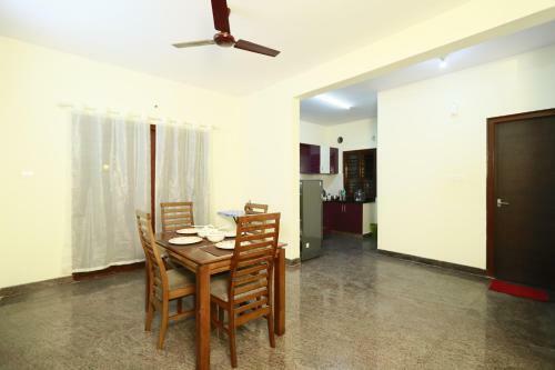 Tranquil Orchid Serviced Apartment