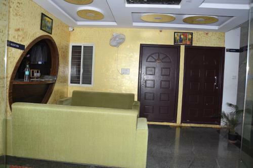 Hotel Cranberry Hospitality Services