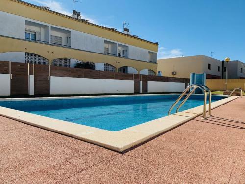 ? House + Pool + Beach. What Else?