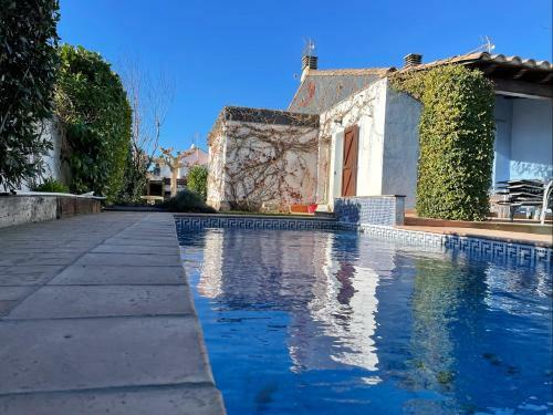 Villa Verde Piscina Pirvada Y Wifi