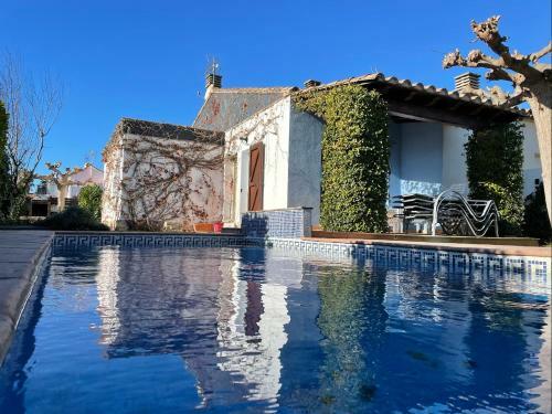 Villa Verde Piscina Pirvada Y Wifi