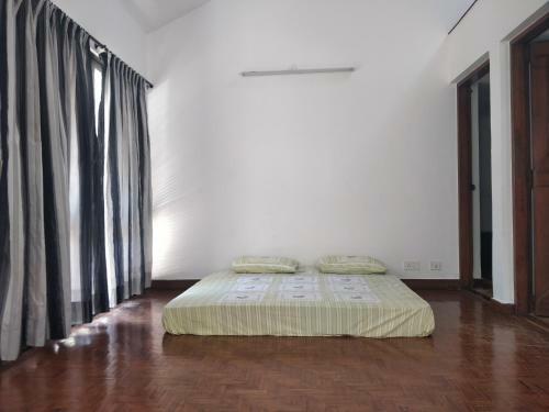 Villa Five8
