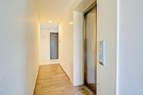 Capital O 78988 Smile Hotel