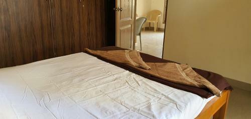 Apartamento Bangalore -1920 Yellow Stone