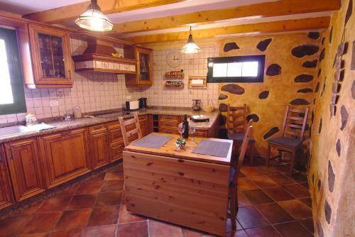 Casa Canaria Con Vistas, En La Orotava