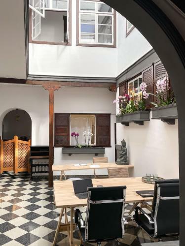 Hostal Gato Azul - Coliving Coworking