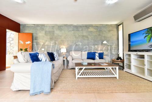 Villa Carlota