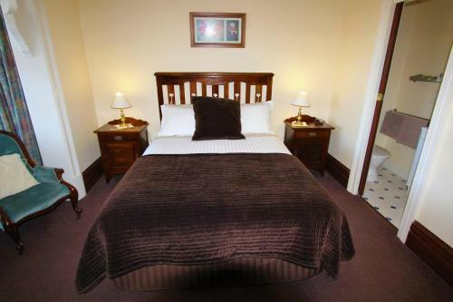 Bed & Breakfast Orana House