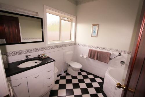 Bed & Breakfast Orana House