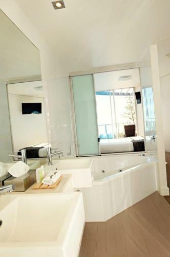 Hotel Manta Bargara