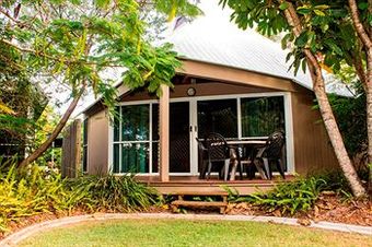 Hotel Kellys Beach Resort