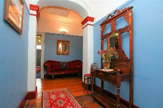 The Lodge On Elizabeth Bed & Breakfast