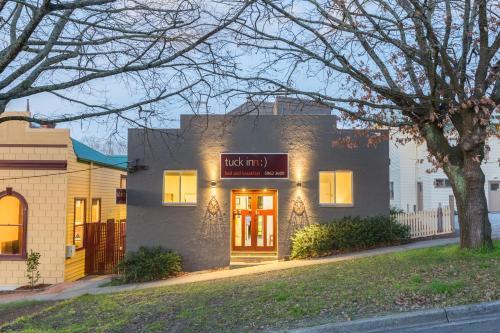 Bed & Breakfast Tuck Inn