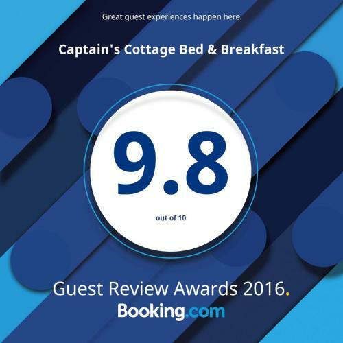 Captain's Cottage Bed & Breakfast