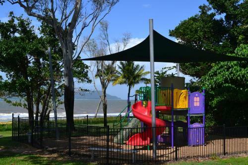 Dunk Island View Caravan Park