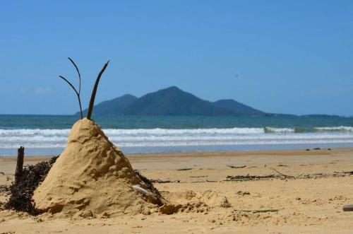 Dunk Island View Caravan Park