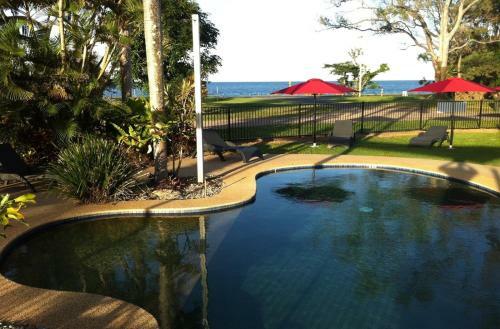 Dunk Island View Caravan Park