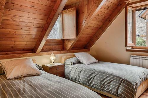 Lovely Mountains House