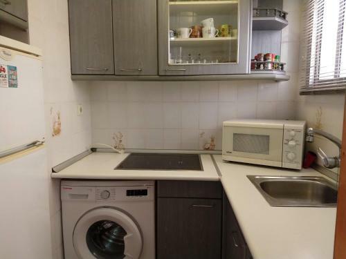 Estupendo Apartamento En El Edificio Dms1 En La Pineda