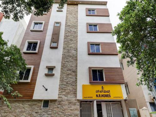 Hotel Oyo 81895 Nr Homes