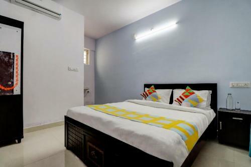 Hotel Oyo 81272 Avion Inn