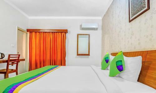 Hotel Treebo Trend The Grand Skyla