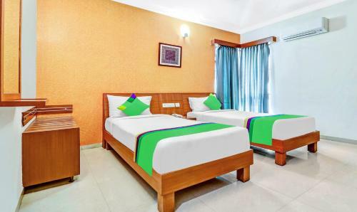 Hotel Treebo Trend The Grand Skyla