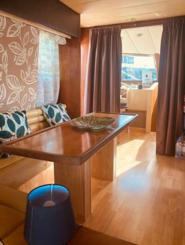 Wonderful Yatch To Rent At Tenerif South
