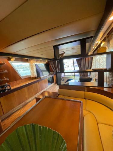 Wonderful Yatch To Rent At Tenerif South