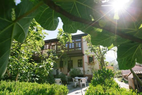 Agroturismo Casona De La Vega