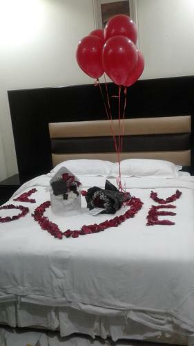 Crown East Apartment Hotel