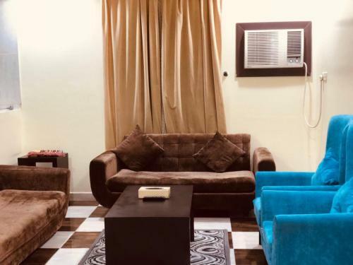 Crown East Apartment Hotel