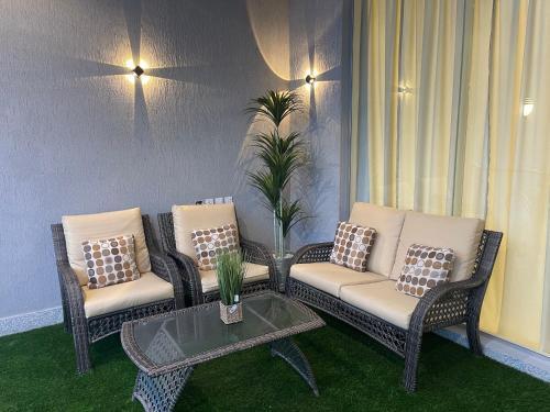 Hotel ??????? ????