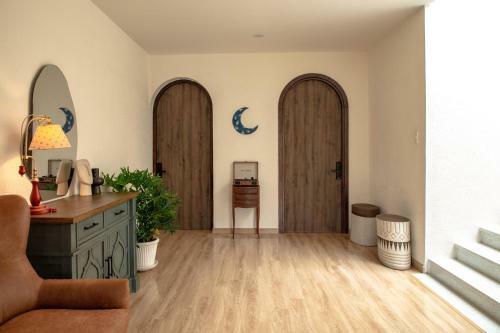 Hotel H� Maison Home & Caf�