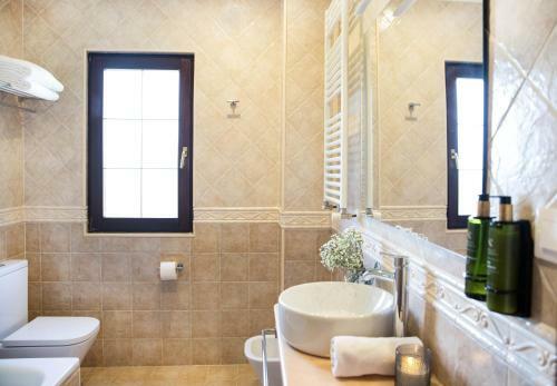 Hotel Pe�as Blancas