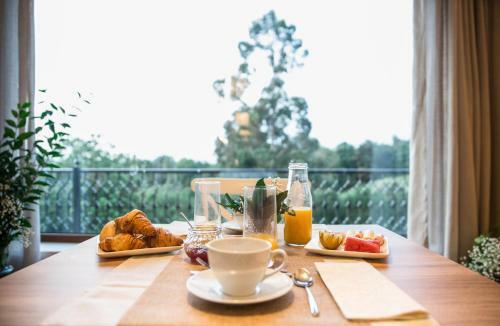 Hotel Pe�as Blancas