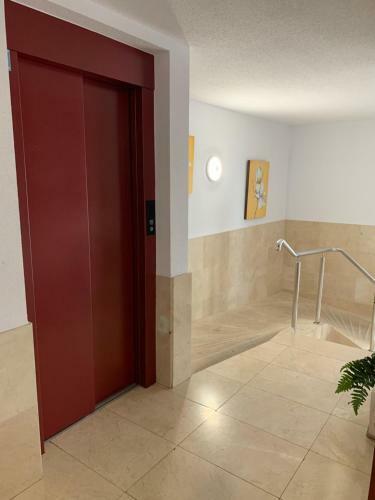 Apartamentos Puerta Del Mar Piso Barrio La Iglesia Bloque 4