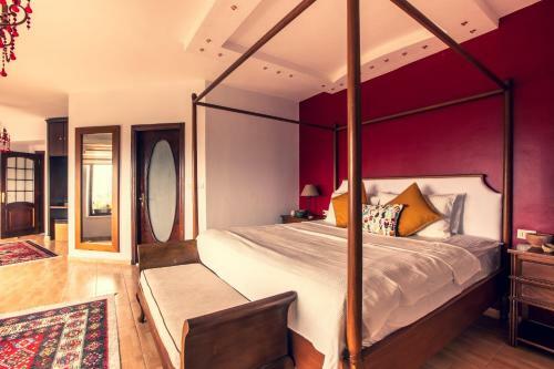 The Precious Guesthouse
