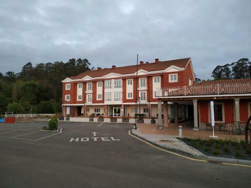 Hotel La Campana